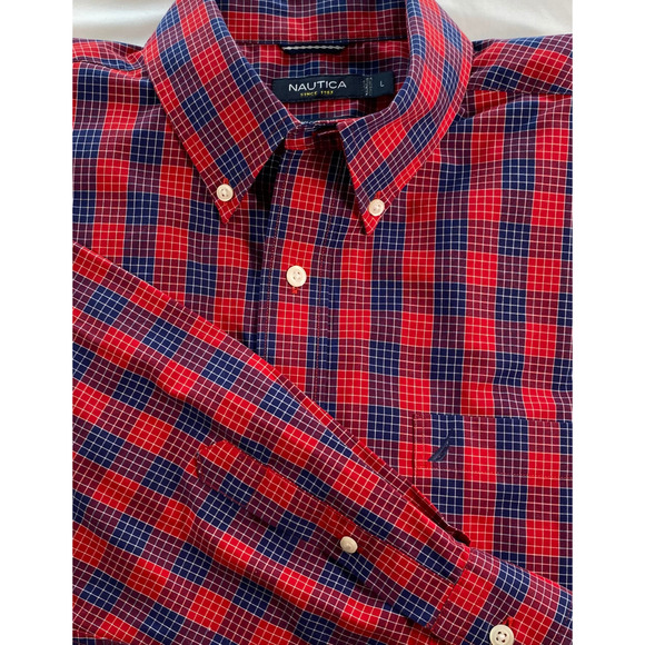 Nautica Wrinkle Resistant Long Sleeve Shirt LARGE Red & Blue Check Button Down - Picture 1 of 8